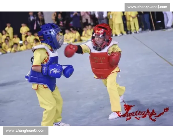 钟老师武术课堂：大树从体弱少年到功夫达人的蜕变